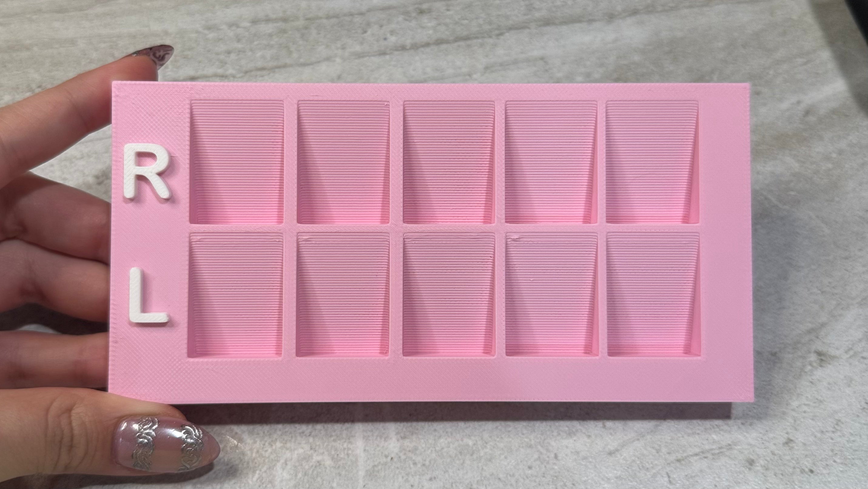 Pink Press-On Nail Tip Holder Tray – Left & Right Nail Organizer for Nail Art & Gel X